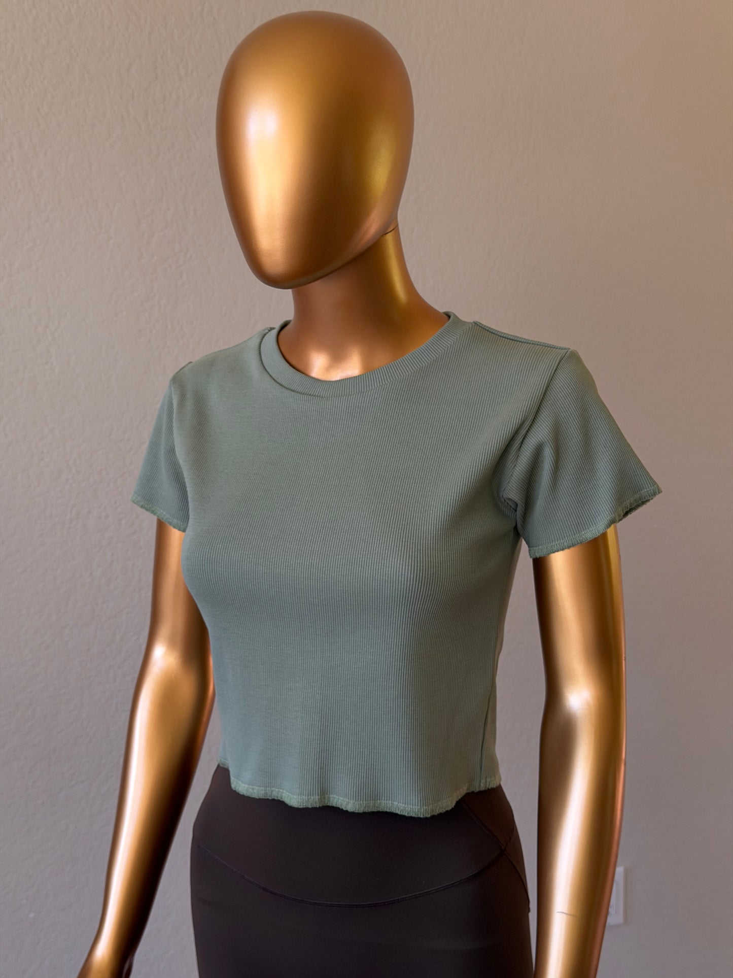🌼 Women's T-Shirt in Premium Stretch
Rib Knit
