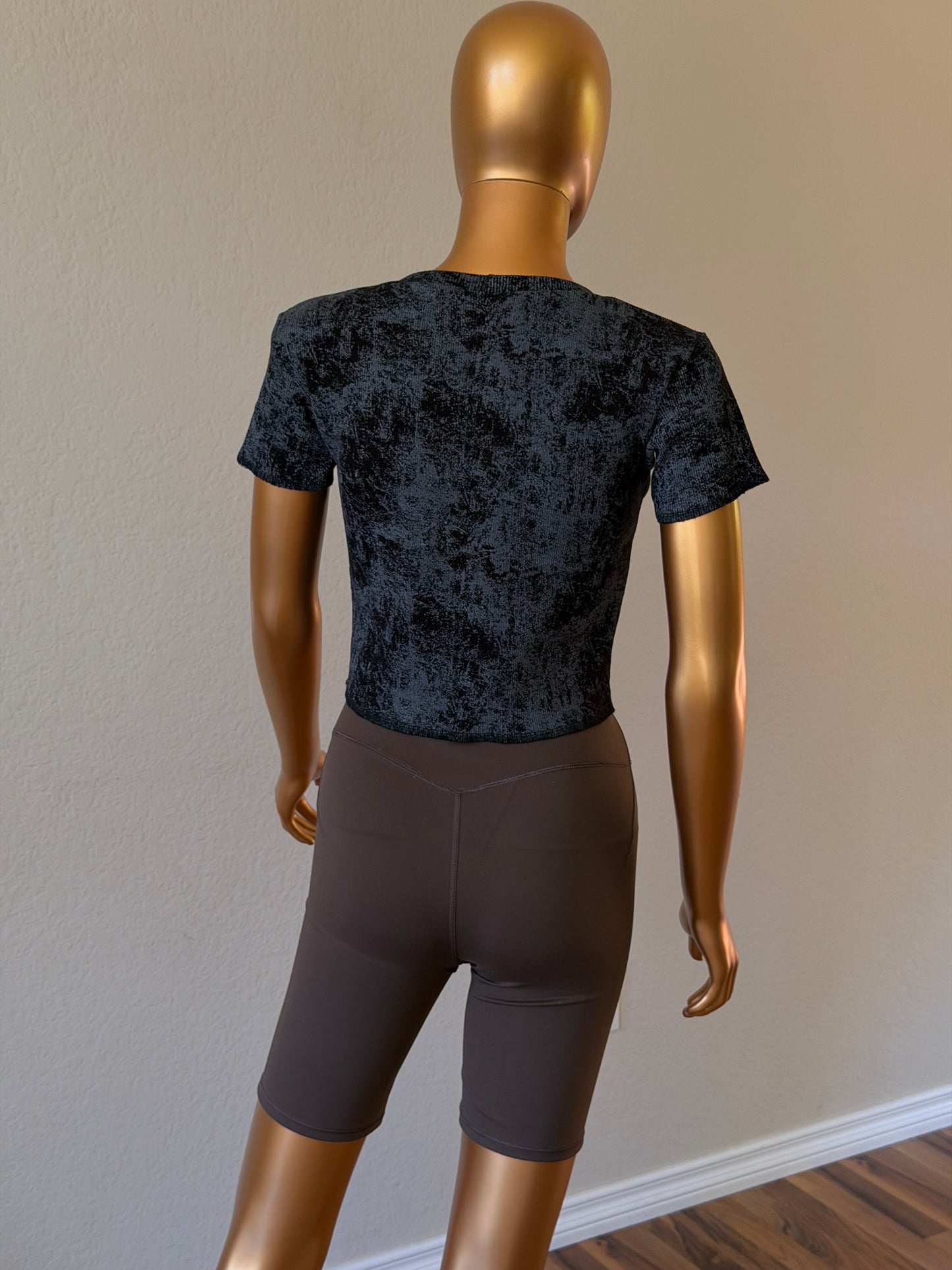 🌼 Women's T-Shirt in Premium Stretch
Rib Knit