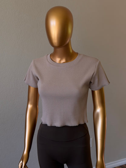 🌼 Women's T-Shirt in Premium Stretch
Rib Knit