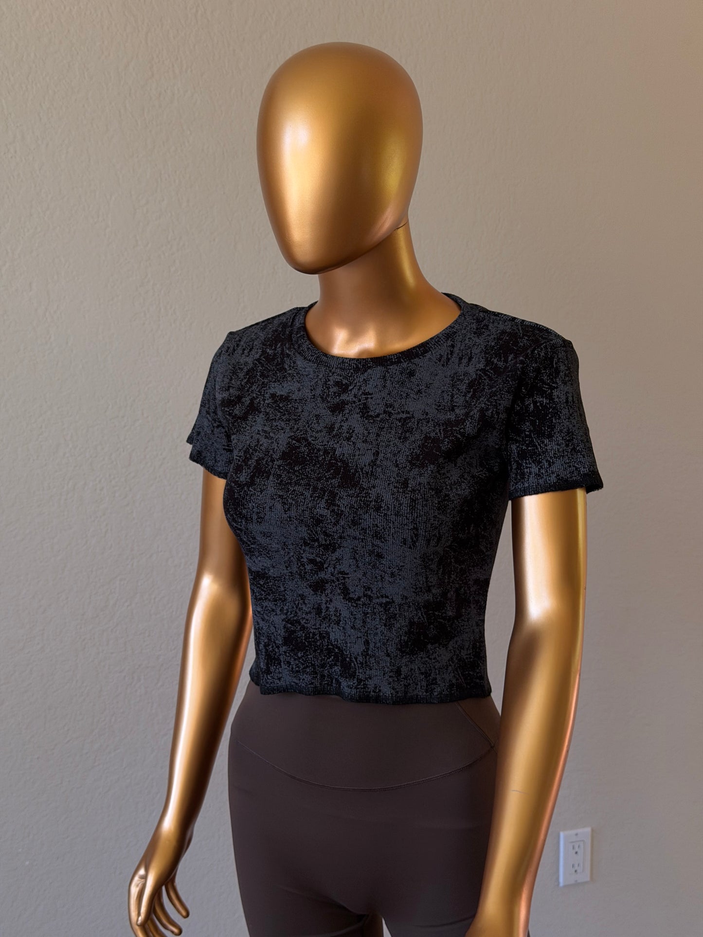 🌼 Women's T-Shirt in Premium Stretch
Rib Knit