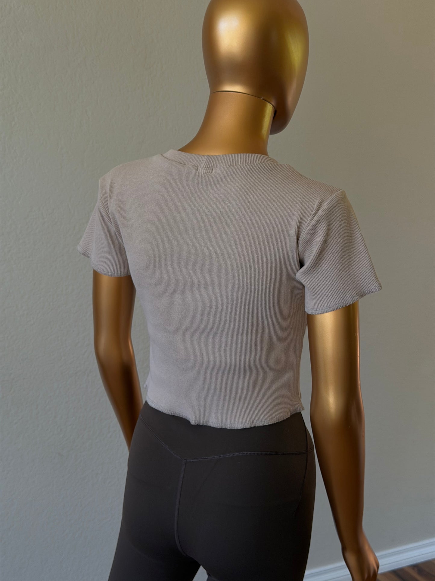 🌼 Women's T-Shirt in Premium Stretch
Rib Knit